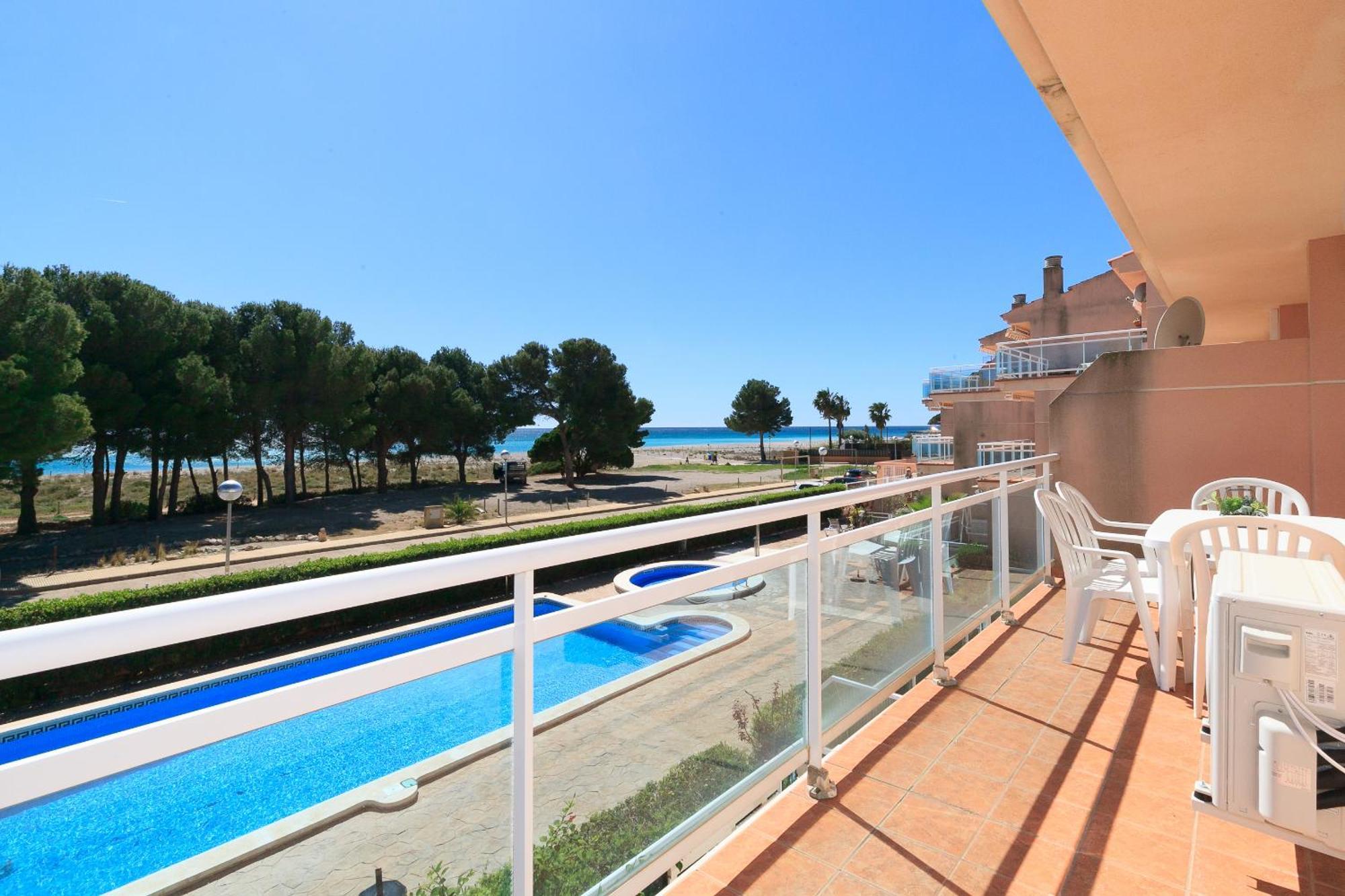 Apartamento UHC Arco del Sol Family Complex Hospitalet De L'Infant Exterior foto