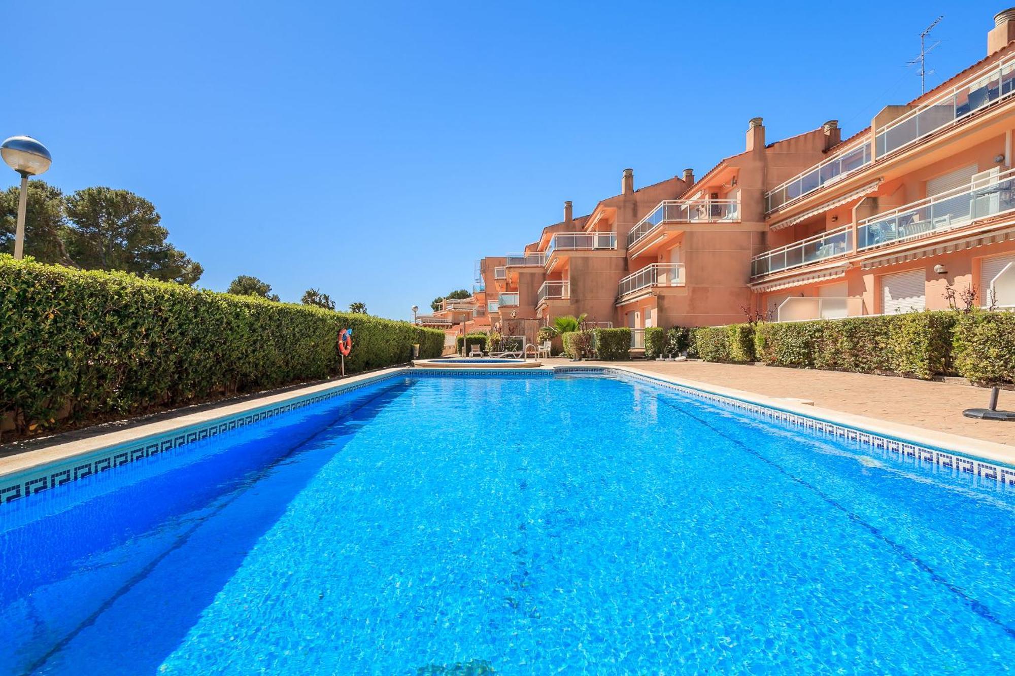 Apartamento UHC Arco del Sol Family Complex Hospitalet De L'Infant Exterior foto