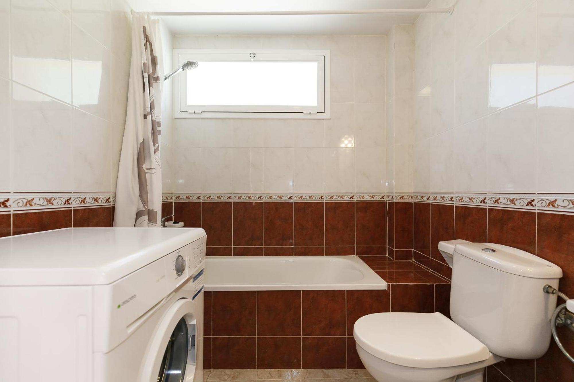 Apartamento UHC Arco del Sol Family Complex Hospitalet De L'Infant Habitación foto