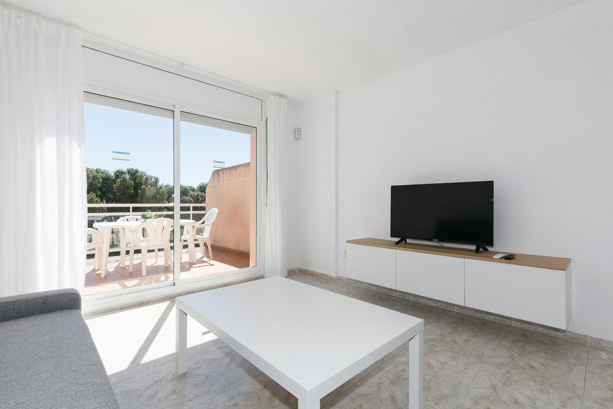 Apartamento UHC Arco del Sol Family Complex Hospitalet De L'Infant Habitación foto